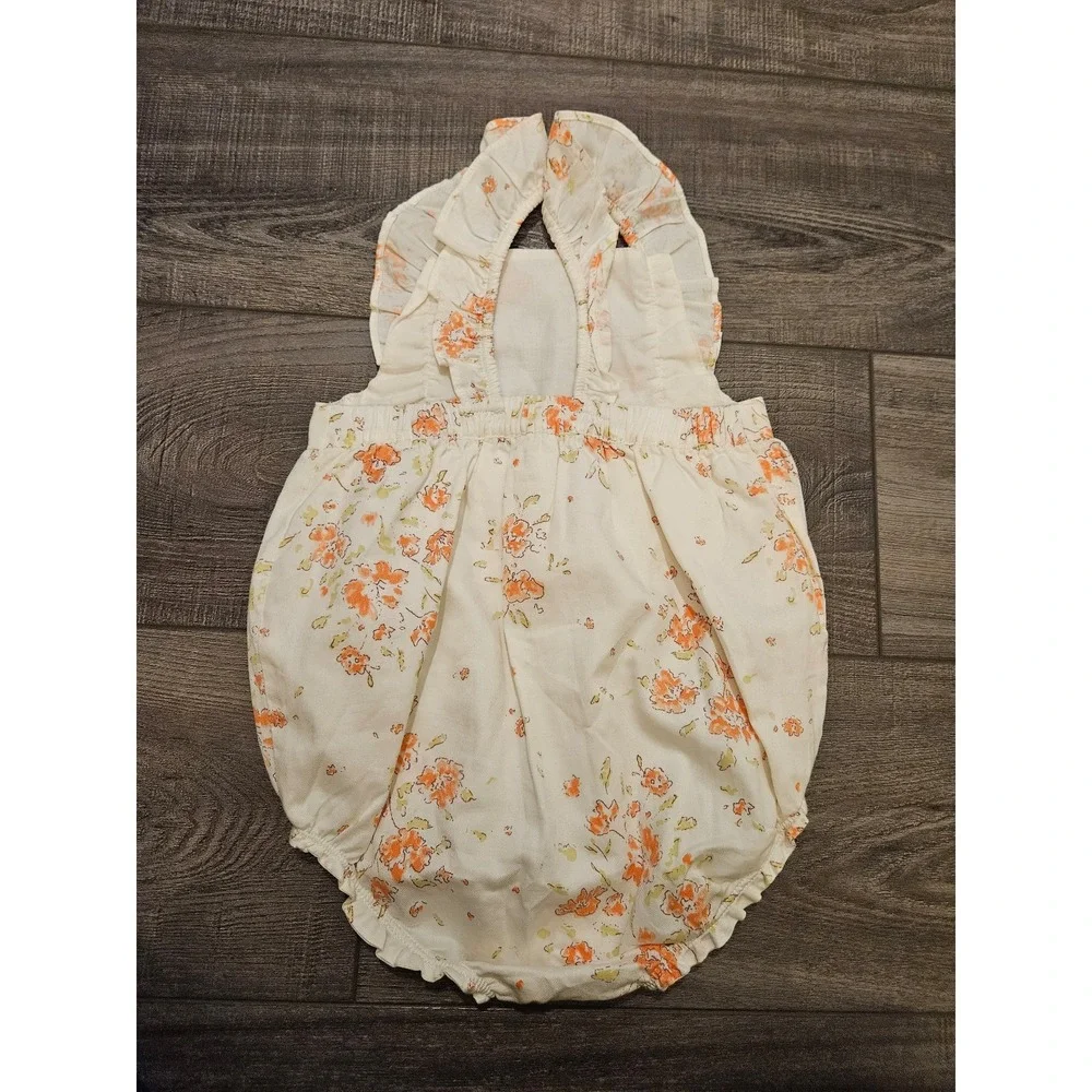 Carter's‎ baby girl romper 18 mos
